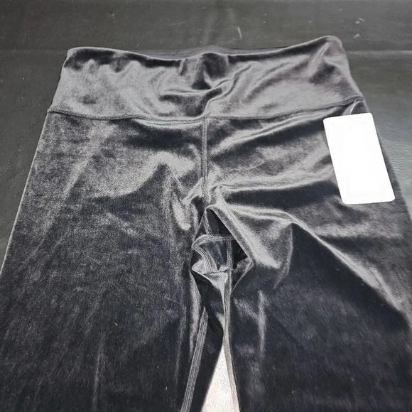 NWT Athleta Womens Black Elation Velvet‎ Tight Pants Large - Picture 3 of 6